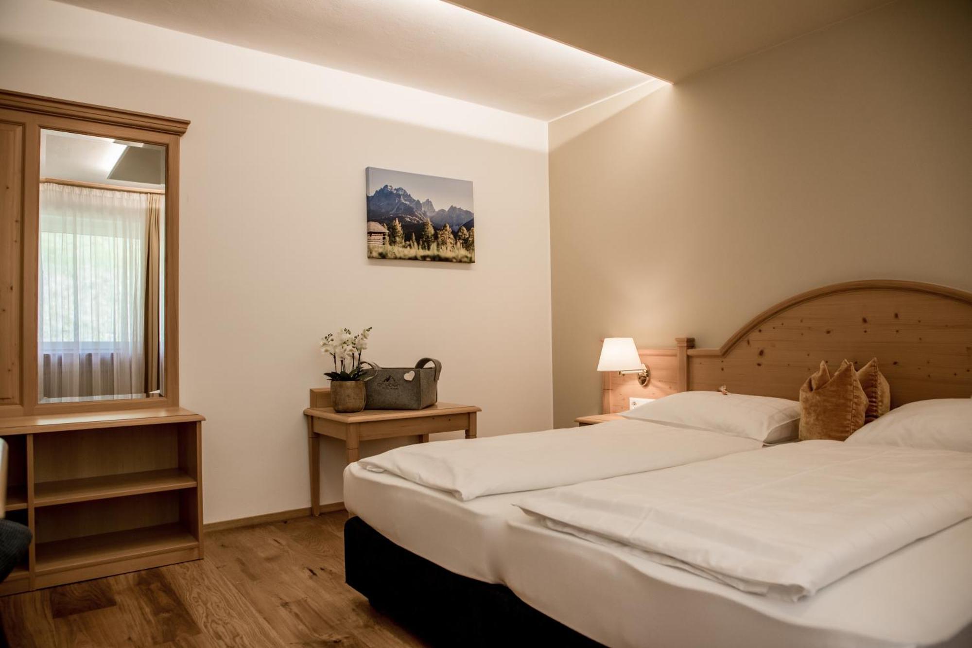 Hotel Gruber Sexten Chambre photo